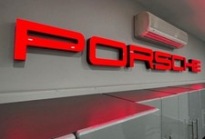 Porsche Schriftzug Wanddeko 3D