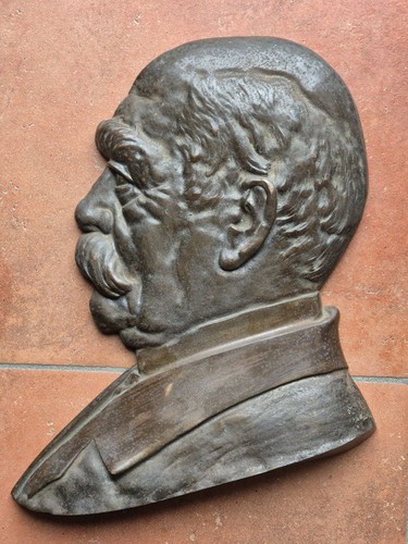 Relief otto von bismarck - relief,