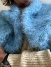 Fuzzy 100% Angora Bouton D‘or Schulterwärmer Schal