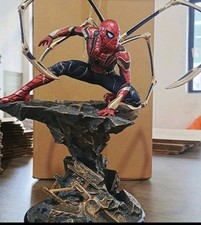Iron Spider Figur