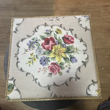 Pralinenschachtel Henriette Sarotti