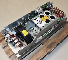 Siemens SIMOVERT / 6SE7028-2HF60 / Wechselrichter / E-Stand: J