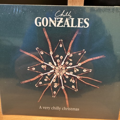Very chilly christmas - a, |