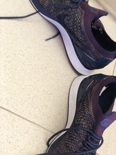 Nike Flyknit Size 42