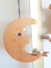 Holz-Halbmond zum Hängen für