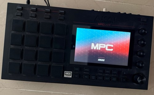 Akai professional mpc - mpc, live