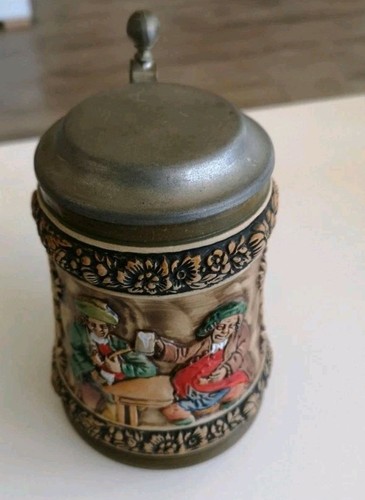Reliefkrug bierkrug mit - reliefkrug,