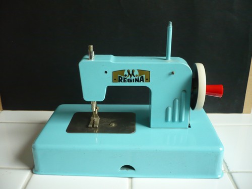 Alte nähmaschine für kinder - alte,