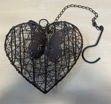 Herz aus Metall mit Schmetterling zum Aufhängen 19 cm hoch