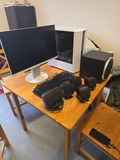 Ich Verkaufe Computer Gebraucht Mit Lautsprecher Monitor Computer Maus 