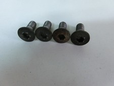 Yamaha FZ-6 Fazer FZ6 RJ07 04-06 Bremsscheibenschraube hi. Schraube Bremsscheibe