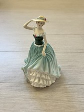 Royal Doulton Bone China Figur