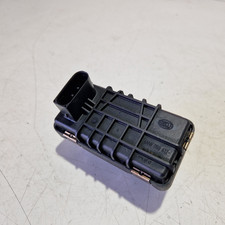 K4* Mercedes-Benz W221 W164  Turbolader Steuergerät  6NW008412