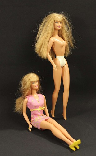 6697 stück barbie puppen - 2,