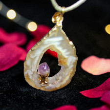 Achat Geode Anhänger mit