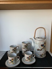 Hübsches Teeservice im
