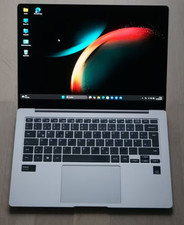 14" Samsung Galaxy Book 4 Pro