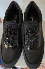 Sneakers von Venice - schwarz - neu - Gr. 39