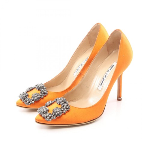 Manolo blahnik hangisi pumps - manolo,