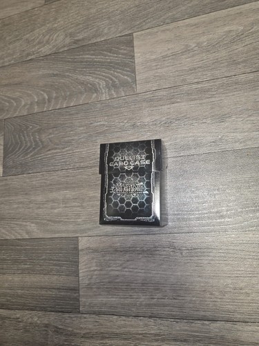Kartenbox mit 8 - yu-gi-oh,