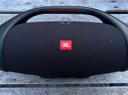 Jbl boombox - jbl,
