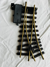 LGB E-Weiche links mit Laterne