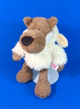 NICI WOLF im SCHAFSPELZ Schaf