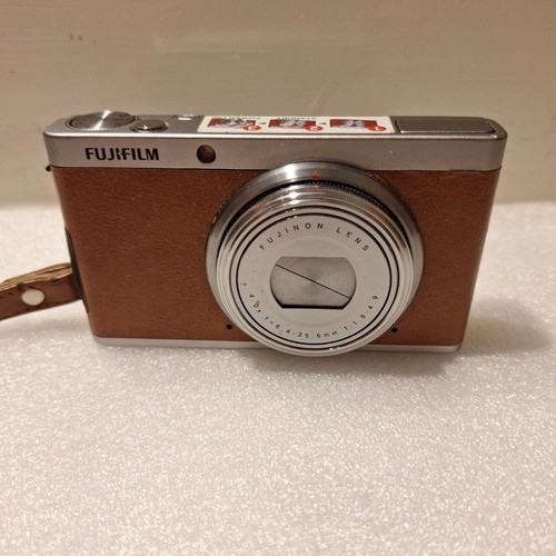 Fujifilm xf1 finepix x - xf1,