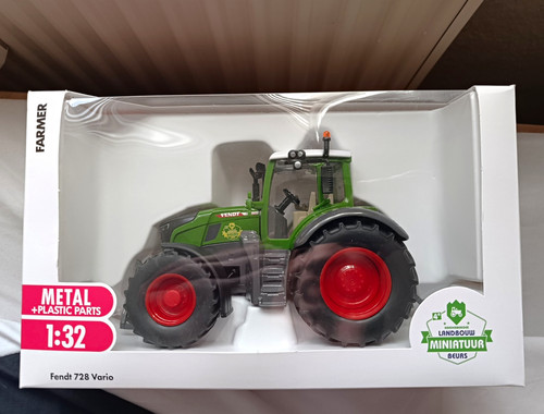 Siku farmer fendt 828 - siku,