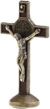 Jesus Christus Kreuz Statue