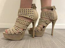 Ultra High Heels Plateau