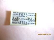 4 ASTRA superior Platinum Rasierklingen  in Plastikschachtel