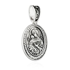 Detaillierter Ikone Anhänger