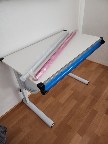 Schreibtisch