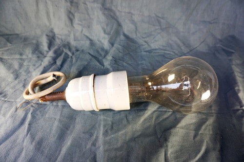 Alte werkstattlampe um - werkstattlampe, ca.