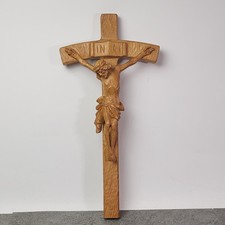 Kruzifix Holz geschnitzt Jesus