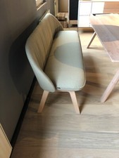 TEAM7 flor Polsterbank,  Bezug Stoff JET 9703, Gestell Erle weißgeölt