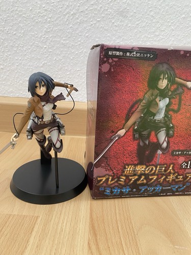 Attack titan mikasa - -,