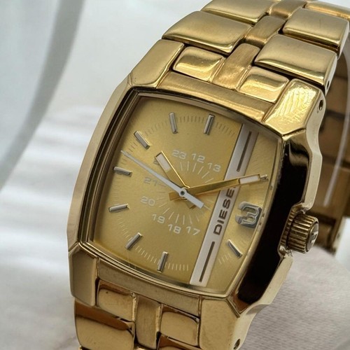 Diesel 5232 gold - diesel, square