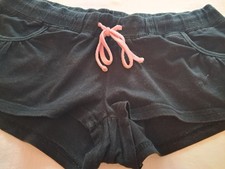 H&M- Shorts-Schwarz- Größe S