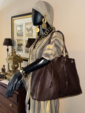 Yves Saint Laurent Wende-