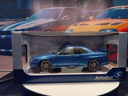 Solido modellauto nissan - 1:18,
