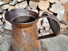 Vintage echter alter 1 Gallone Ölkrug mit voll gestempelten Verbrauchsmarken schöner Krug.