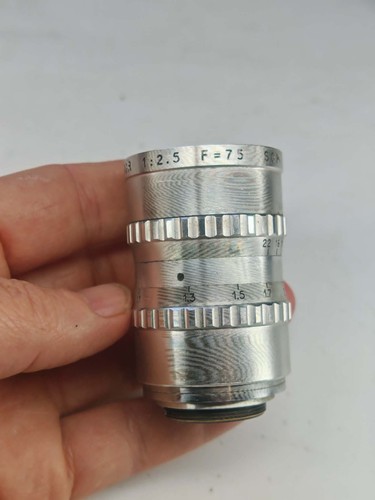 Berthiot cinor 75mm 5 som - f/2.5,