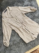 Schöne leichte Jacke mit