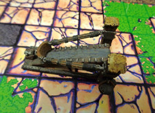 Vintage Warhammer Figur : Goblin Katapult - Kriegsmaschine