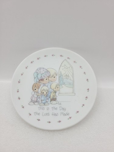 Vintage precious moments - precious,