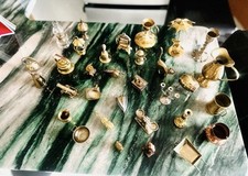 30 Teile Konvolut Setzkasten Messingfiguren