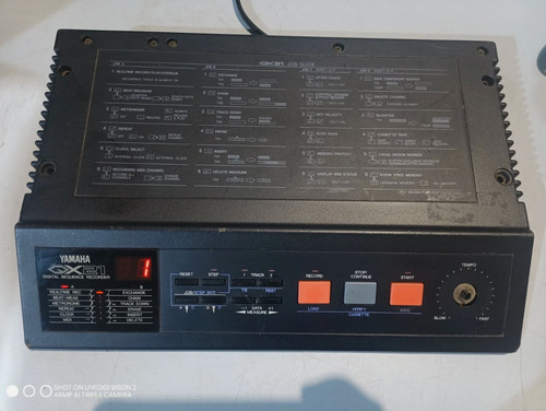 Yamaha qx21 midi sequencer - midi,