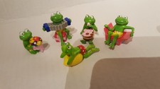 5 verschiedene Frosch Figuren